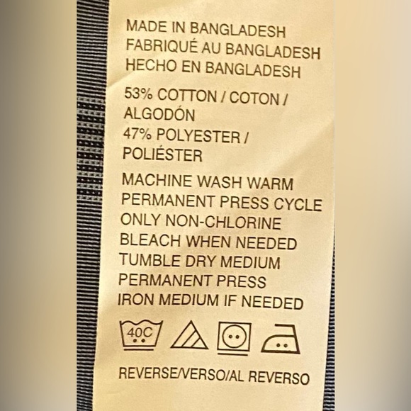 VAN Heusen Traveler Shirt, Men’s Small (S/P 14”-14 1/2”) - Picture 11 of 12